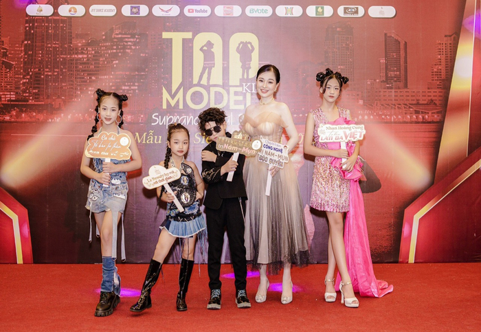 CEO Lê Thúy Hằng và mong muốn lấy lại sự tự tin cho các bạn nhỏ tuổi dậy thì