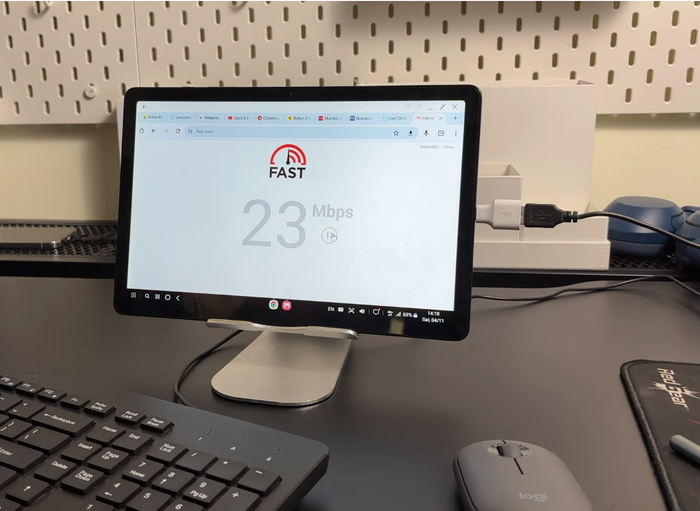 Tab A9+ với chip Snapdragon 695 5G cung cấp kết nối 5G, mang lại tốc độ Internet cực nhanh ở mọi nơi, không lệ thuộc vào Wi-Fi. Màn hình 90Hz cung cấp trải nghiệm mượt mà.