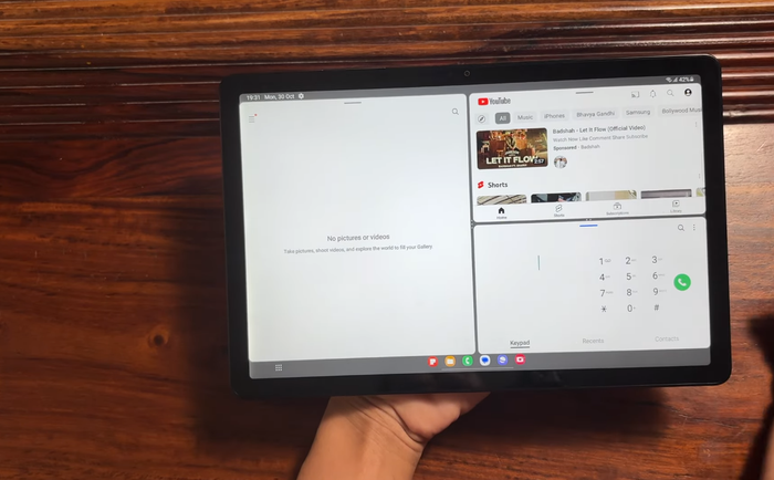 Galaxy Tab A9+ mang đến trải nghiệm kết nối liền mạch cùng Hệ sinh thái Galaxy: Hỗ trợ chia 3 màn hình + chế độ DeX cung cấp trải nghiệm như máy tính PC.