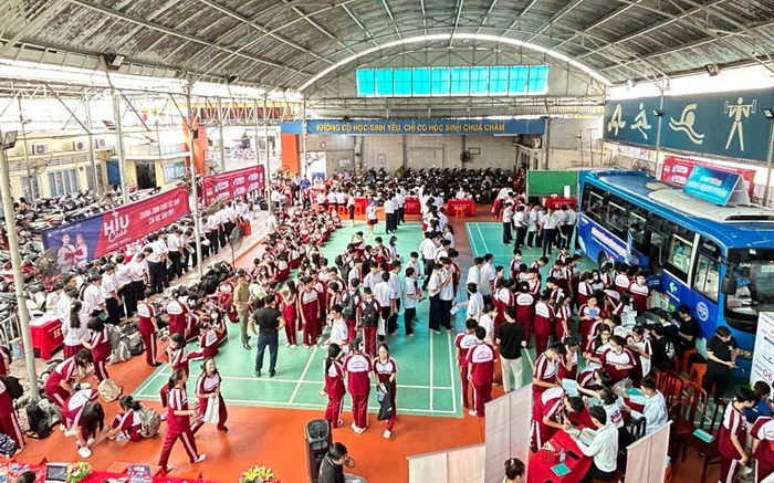 Hành trình răng hạnh phúc cùng HIUCARE Ảnh 2