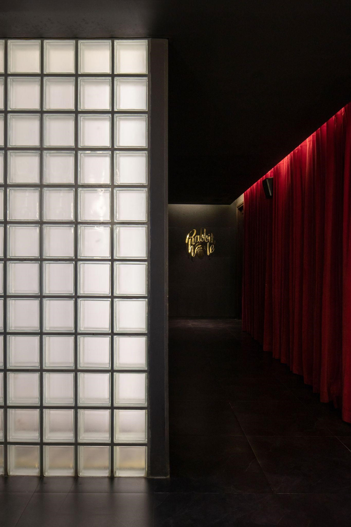 Lối vào hang thỏ cực kỳ tối giản