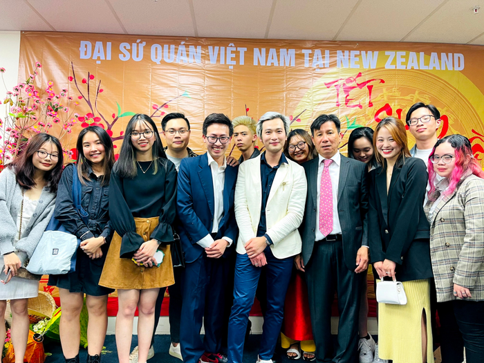 Jimmy Phan truyền cảm hứng cho các bạn sinh viên trường đại học Victoria