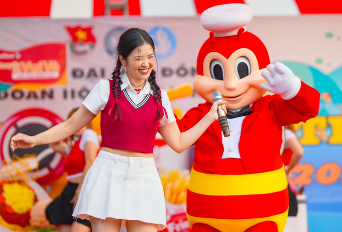 Những khoảnh khắc khó quên của chuỗi sự kiện Chuyến Xe Vui Vẻ Jollibee Ảnh 3