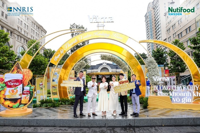 Sáng 27/5, NSND Kim Xuân, Trương Minh Quốc Thái, Bình Minh, Đào Vân Anh, fashionisto Thuận Nguyễn hào hứng tham gia các hoạt động tại sự kiện