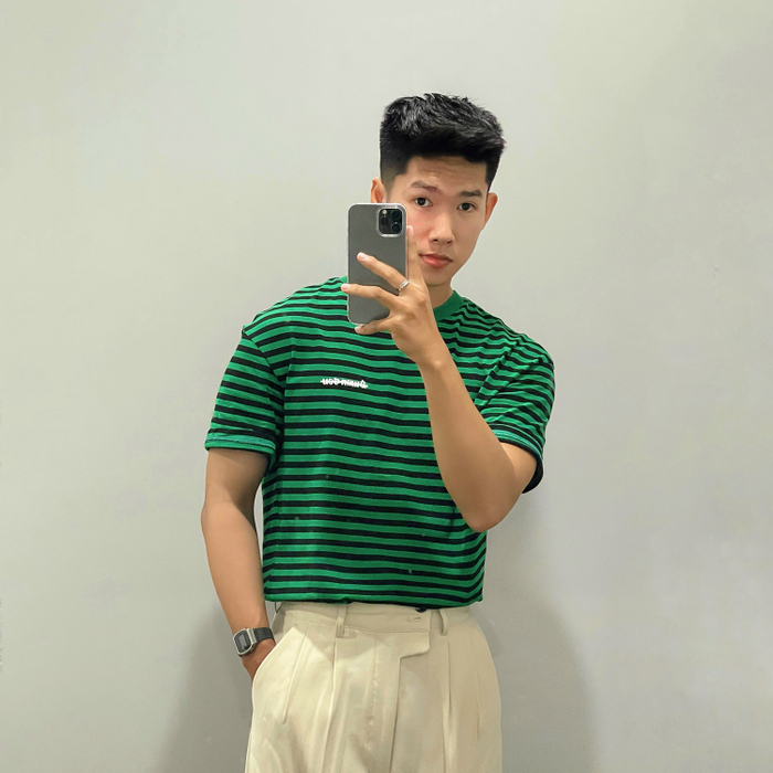  Zoom in gu thời trang đỉnh chóp của nam sinh ĐH FPT Đà Nẵng Ảnh 3