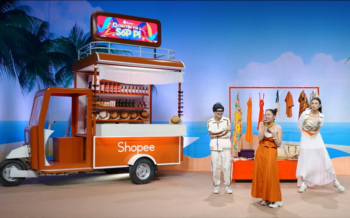 Siêu mẫu Võ Hoàng Yến 'đại náo' Chuyện Vui Sốp Pi 4.6: bên ngoài thần thái, bên trong là vựa muối Ảnh 2