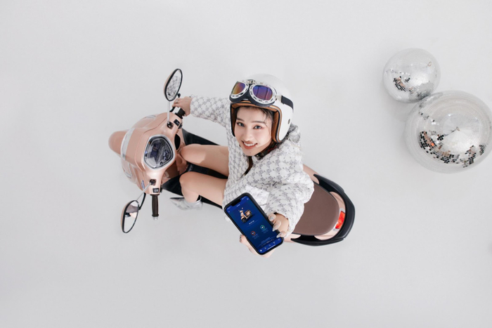 Ứng  dụng Y-Connect giúp Phương nhi theo dõi mọi thông số xe tiện lợi.