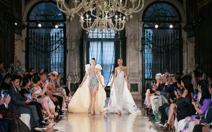 Dấu ấn trang sức CAO Fine Jewellery trong show NTK Hoàng Hải tại Italy Ảnh 2