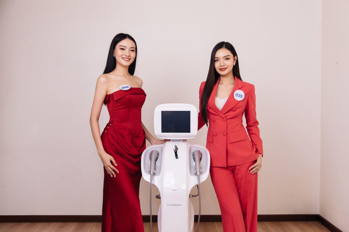  Các thí sinh Miss World Vietnam 2023 tiếp tục theo liệu trình đến Shynh Premium Ảnh 5