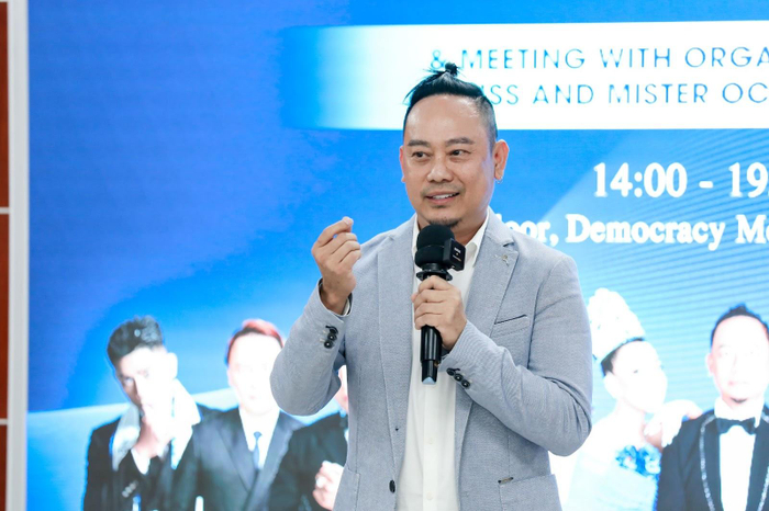 Nhà sáng lập, Trưởng BTC Hoa hậu Đại dương Việt Nam - NTK Võ Việt Chung chia sẻ tại chương trình 