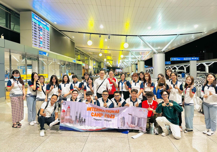 Sinh viên UEF có nhiều cơ hội ra nước ngoài học tập, giao lưu văn hóa