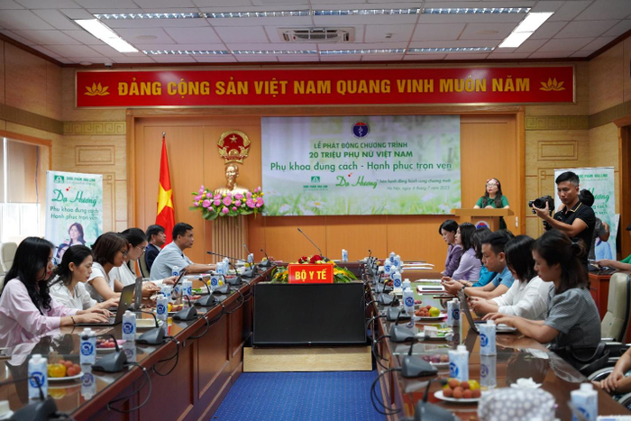  Phát động chiến dịch '20 triệu phụ nữ phụ khoa đúng cách – Hạnh phúc trọn vẹn' Ảnh 2