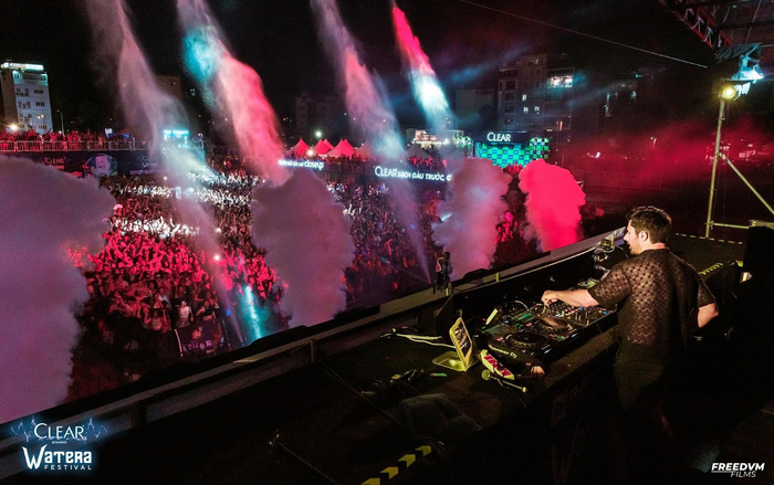 10.000 người 'sạch gàu trước, quẩy nước sau' tại CLEAR Watera 2023 Ảnh 2