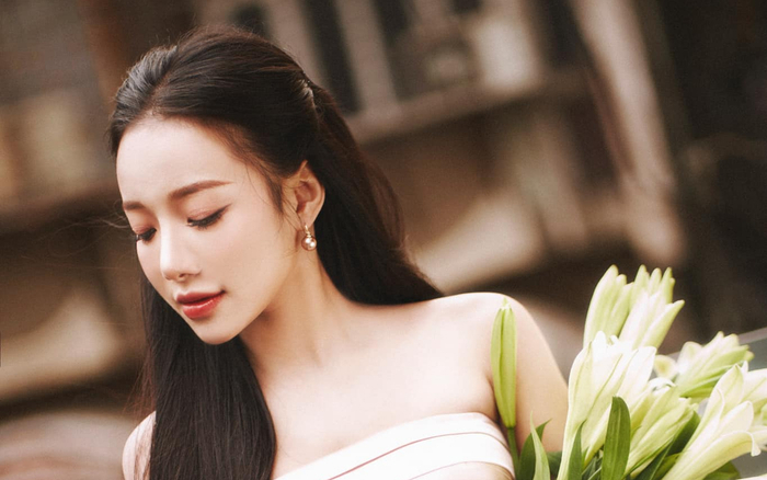 Nhan sắc kiều diễm như công chúa đời thực của 'Hoa khôi bản lĩnh' Trường ĐH FPT Ảnh 2