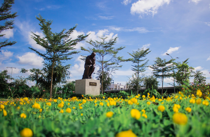 Không gian Trường ĐH FPT phân hiệu Cần Thơ cực chill trong lòng miền Tây sông nước.