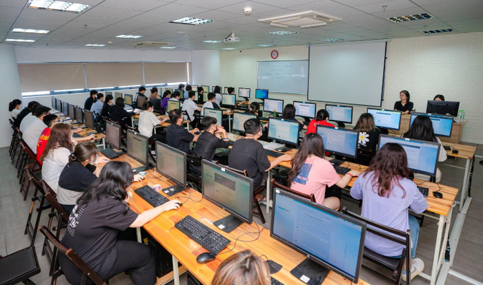  Đại học Quốc tế Hồng Bàng ưu đãi học phí cho tân sinh viên Ảnh 2