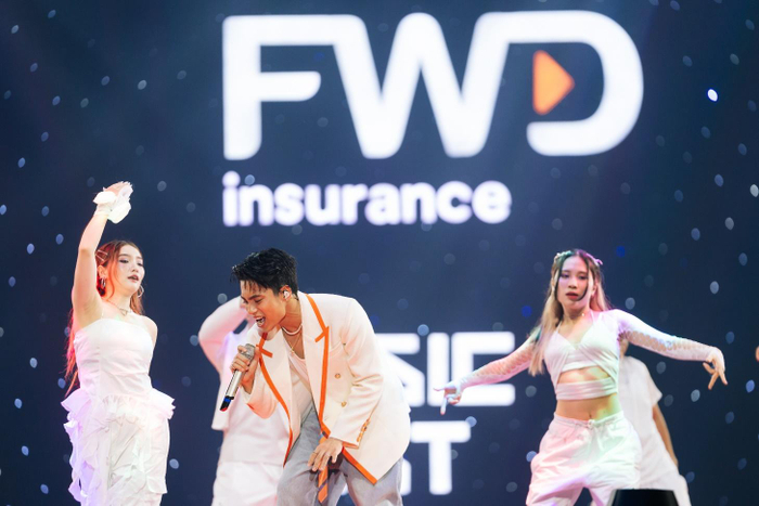  Hoàng Thùy Linh, HIEUTHUHAI, MONO, Jack,... bùng nổ tại FWD Music Fest 2023 Ảnh 4