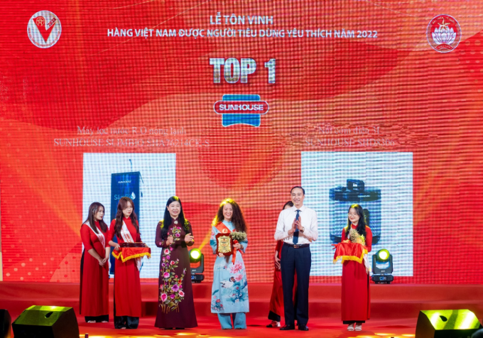 Máy lọc nước RO Sunhouse đạt danh hiệu Top 1 'Hàng Việt Nam được người tiêu dùng yêu thích'