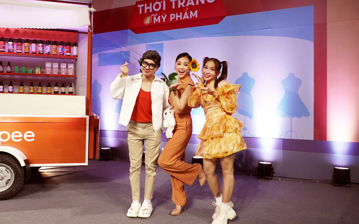 'Ông Sốp' Hữu Đằng và 'người cũ' Thu Quỳnh tung deal xịn tặng khán giả Ảnh 2