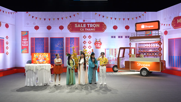 “Chuyện Vui Sốp Pi” thu về hơn 25 triệu lượt tương tác trên Shopee Live trong năm 2023, hứa hẹn tiếp tục mang đến nhiều khoảnh khắc mua sắm - giải trí thú vị trong số phát sóng ngày 15.1 sắp đến.