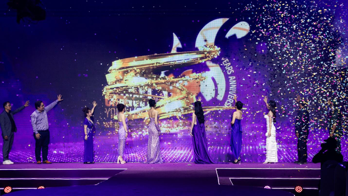 Kỷ niệm 10 năm thành lập Tập đoàn Huyền Cò được đầu tư sân khấu quy mô, chuyên nghiệp và đẳng cấp bậc nhất