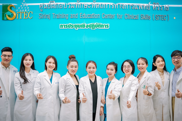 ThS. BS Lê Thị Cẩm Trinh - Bác sĩ mát tay giải cứu hàng ngàn làn da Ảnh 5