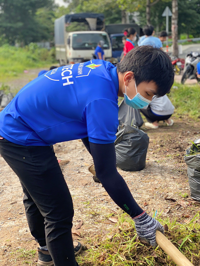 Bão Thắng là gương mặt quen thuộc trong các hoạt động phong trào tại HUTECH