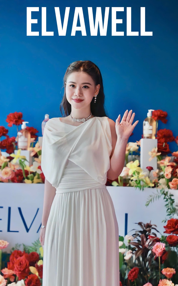 Nữ doanh nhân Linh Berry mang trong mình khát vọng mang lại những sản phẩm tốt nhất hỗ trợ chăm sóc sắc đẹp cho phụ nữ