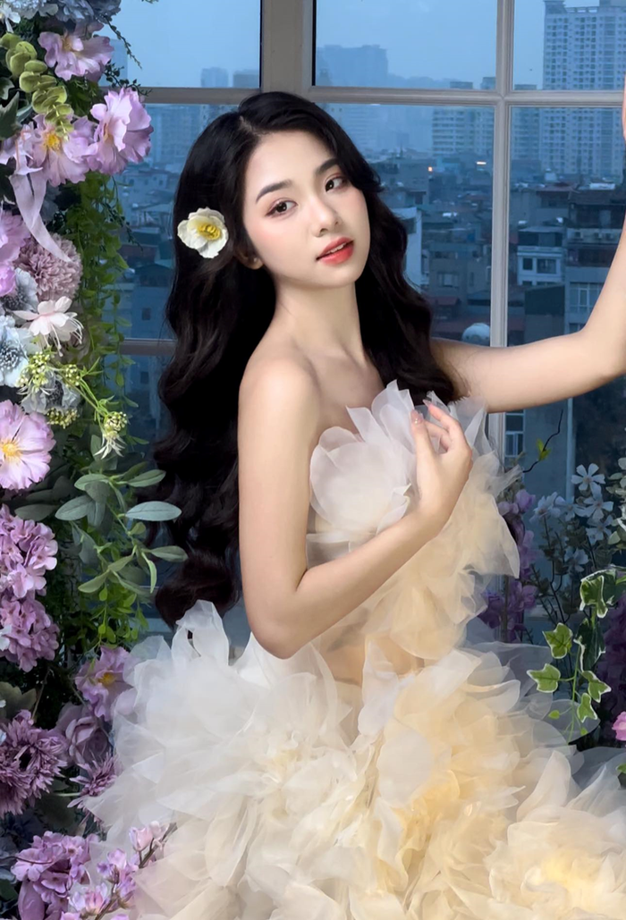 Ngô Trúc Linh – Nữ nghệ sĩ triển vọng, tài năng trong làng giải trí Việt Ảnh 4