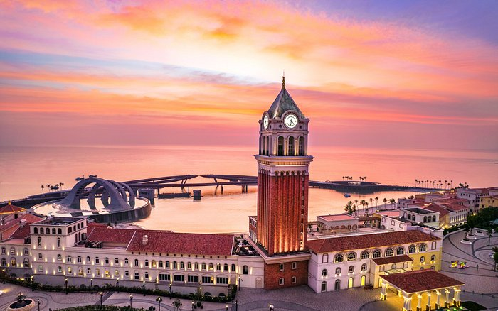 La Festa Phu Quoc, Curio Collection by Hilton