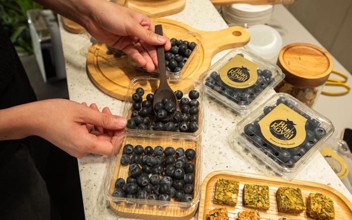 Bí quyết cho làn da tươi trẻ, khỏe đẹp cùng việt quất Blue Royal Ảnh 2