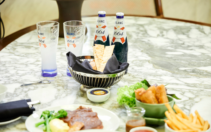 Hẹn hò lãng mạn kiểu Pháp cùng 1664 Blanc Ảnh 2