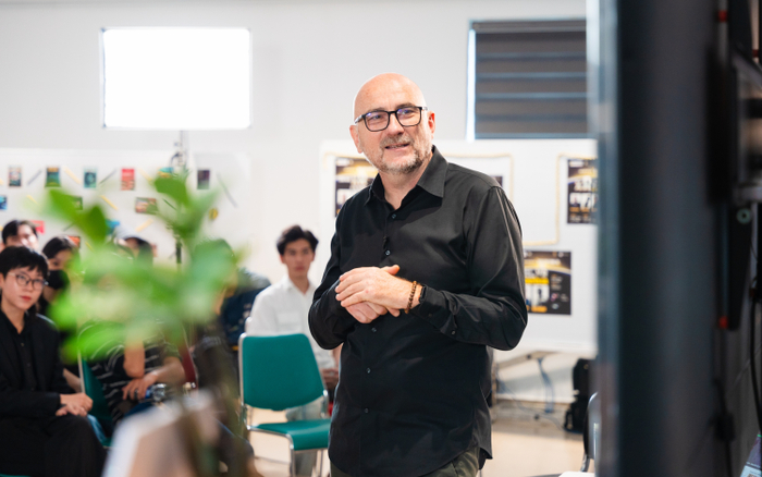 Chuyên gia Pháp hướng dẫn sinh viên Truyền thông HUTECH đưa công nghệ vào sáng tạo một cách thông minh Ảnh 2