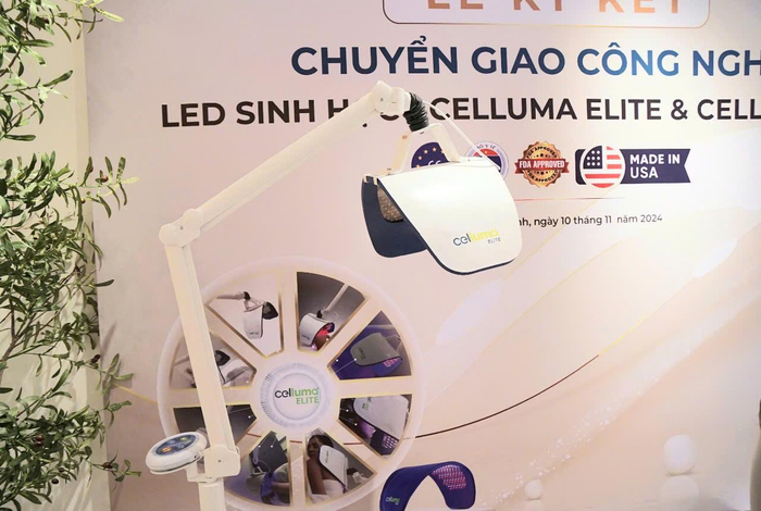 Chân dung chiếc đèn sinh học Celluma Elite/ Celluma Pro tạo nên thành công cho các Spa/ Clinic trong việc điều trị da.