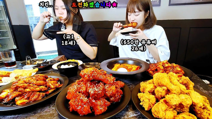 Mukbang là cầu nối giúp những tâm hồn cô đơn tìm thấy cảm giác sẻ chia, nơi họ có thể cùng nhau tận hưởng niềm vui ẩm thực và cảm nhận sự kết nối cộng đồng.