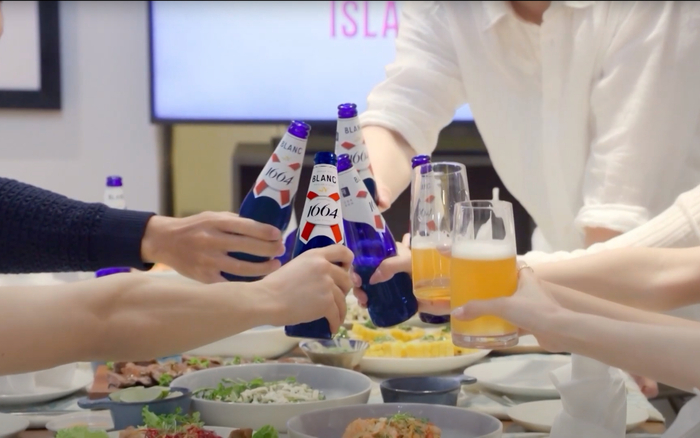 1664 Blanc - Chất xúc tác hoàn hảo trong mọi khoảnh khắc bừng tiệc vui Ảnh 2