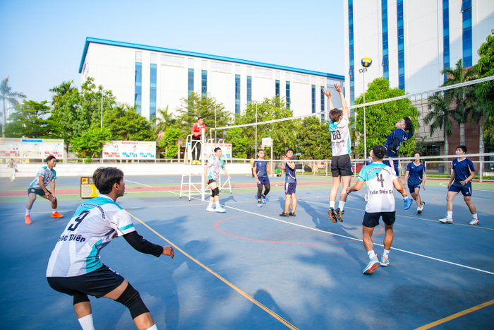 Sinh viên HUTECH tự tin khai phá mọi giới hạn