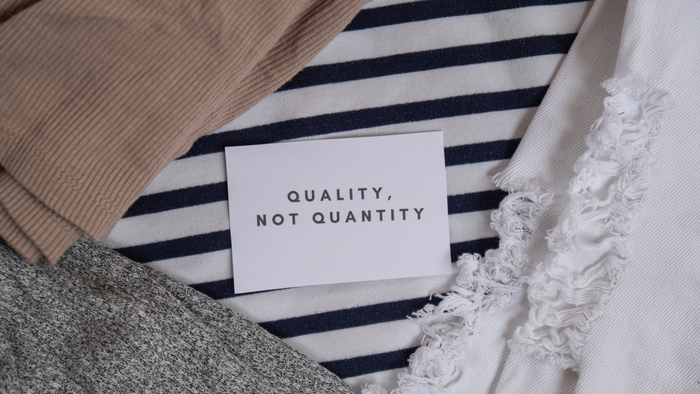 Sử dụng thương hiệu bền vững, thân thiện môi trường. (Nguồn: Canva)