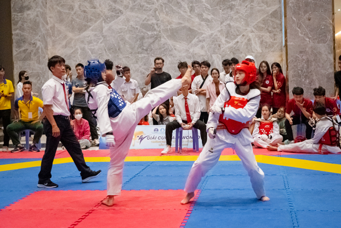 Đoàn vận động viên CLB Taekwondo HUTECH gặt “mưa” huy chương tại các giải đấu lớn