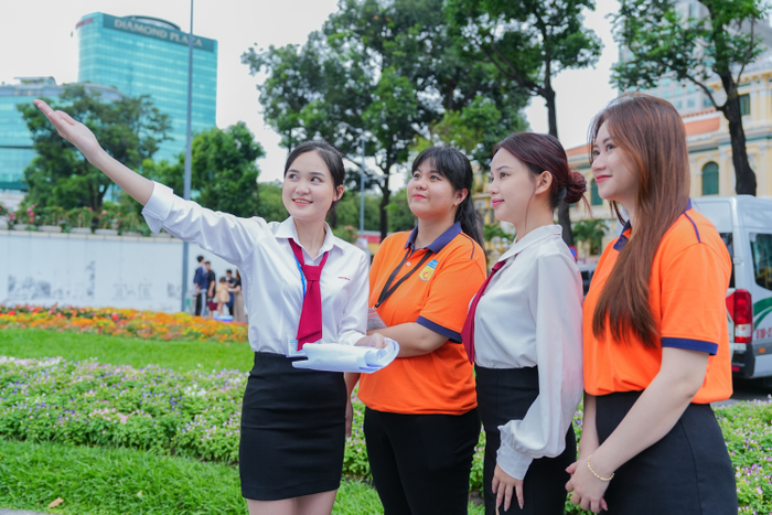 Nhiều cơ hội việc làm với mức lương hấp dẫn dành cho bạn trẻ ngành Quản trị du lịch