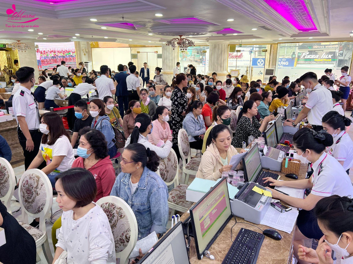 Lượng khách hàng đông đảo nhà Mailisa