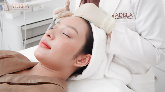 Adela luôn cập nhật những xu hướng làm đẹp mới nhật