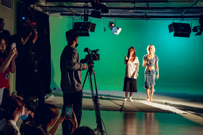 Sinh viên HUTECH trải nghiệm thực hành liên tục