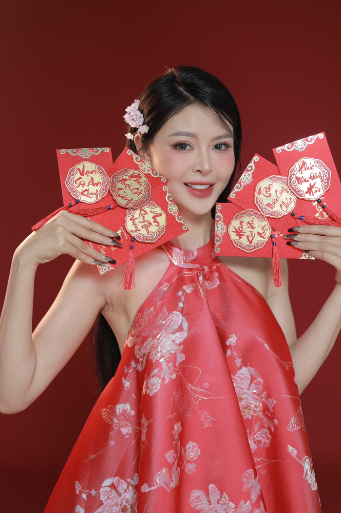 Hình ảnh Luna Lee ngọt ngào trong bộ ảnh chào xuân 2024