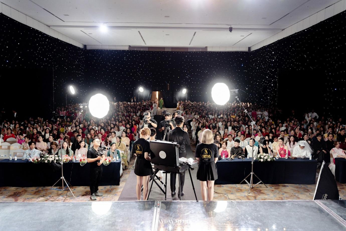 Buổi workshop makeup thu hút hơn 1000 người tham dự