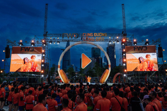 Tại sự kiện, Bảo hiểm Nhân thọ FWD còn mang đến giải pháp tài chính bảo vệ toàn diện sức khoẻ thể chất và tinh thần “FWD Care Bảo hiểm sức khỏe 3.0”.