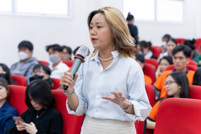 Tích cực tương tác và trao đổi, sinh viên tiếp thu nhiều tri thức thực tiễn giá trị