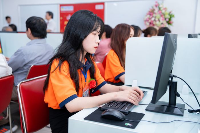 Gen Z bị “cuốn hút” bởi ngành học thời thượng Digital Marketing 