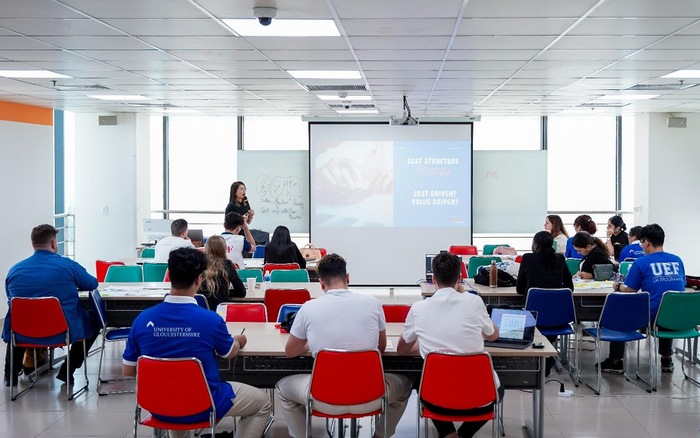 Chương trình Tài năng UEF: Thí sinh được tham gia học kỳ quốc tế trị giá 45 triệu đồng miễn phí Ảnh 2