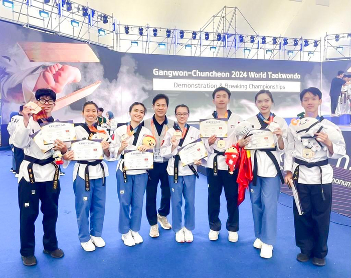 Sinh viên UEF liên tục đạt giải tại các đấu trường võ thuật quốc tế Ảnh 1